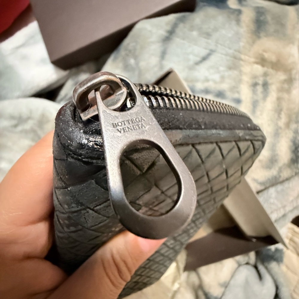 Bottega Veneta  Leather Wallet - Picture 15 of 15